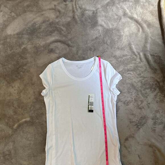 New The Broadway White Short-Sleeve Crewneck T-Shirt Women's XL (16-17) - Picture 5 of 5